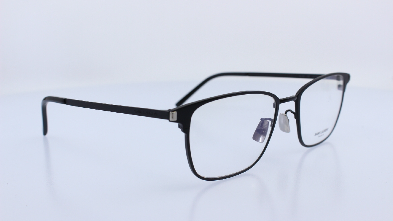 SAINT LAURENT - FEKETE - SL585