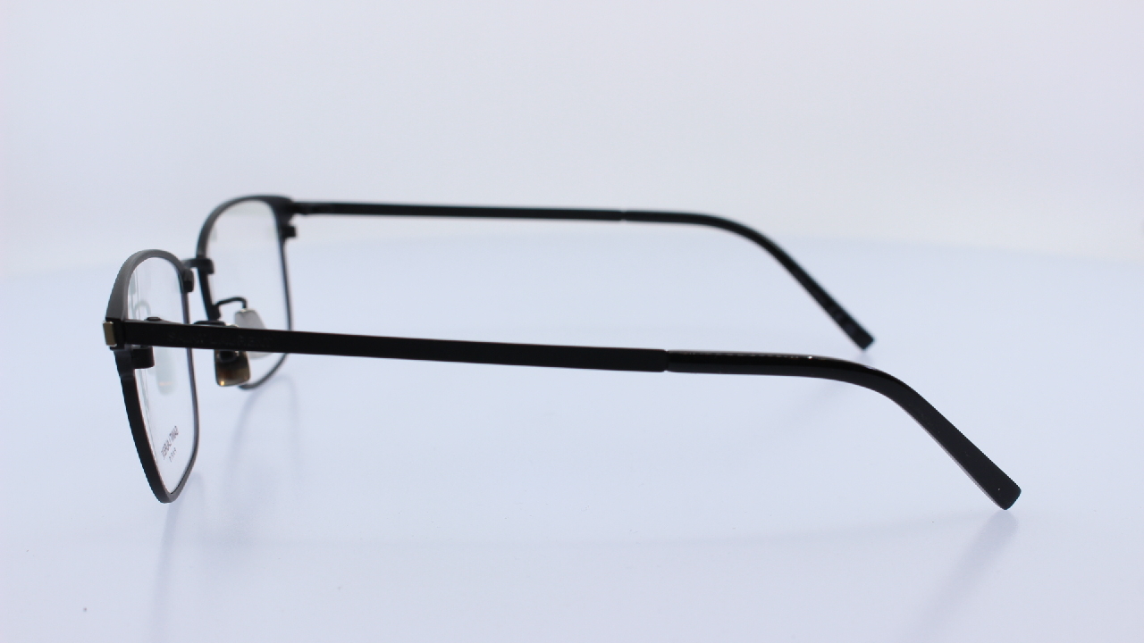 SAINT LAURENT - FEKETE - SL585