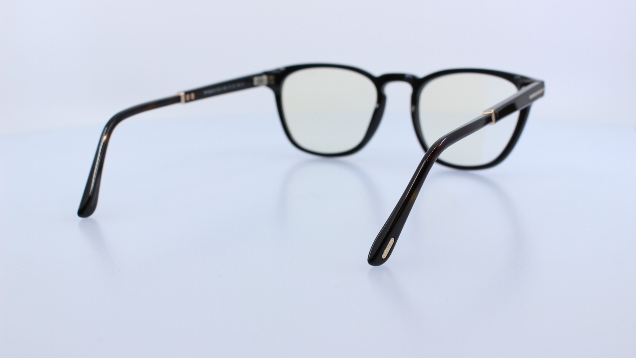 TOM FORD - FEKETE - TF5890-B