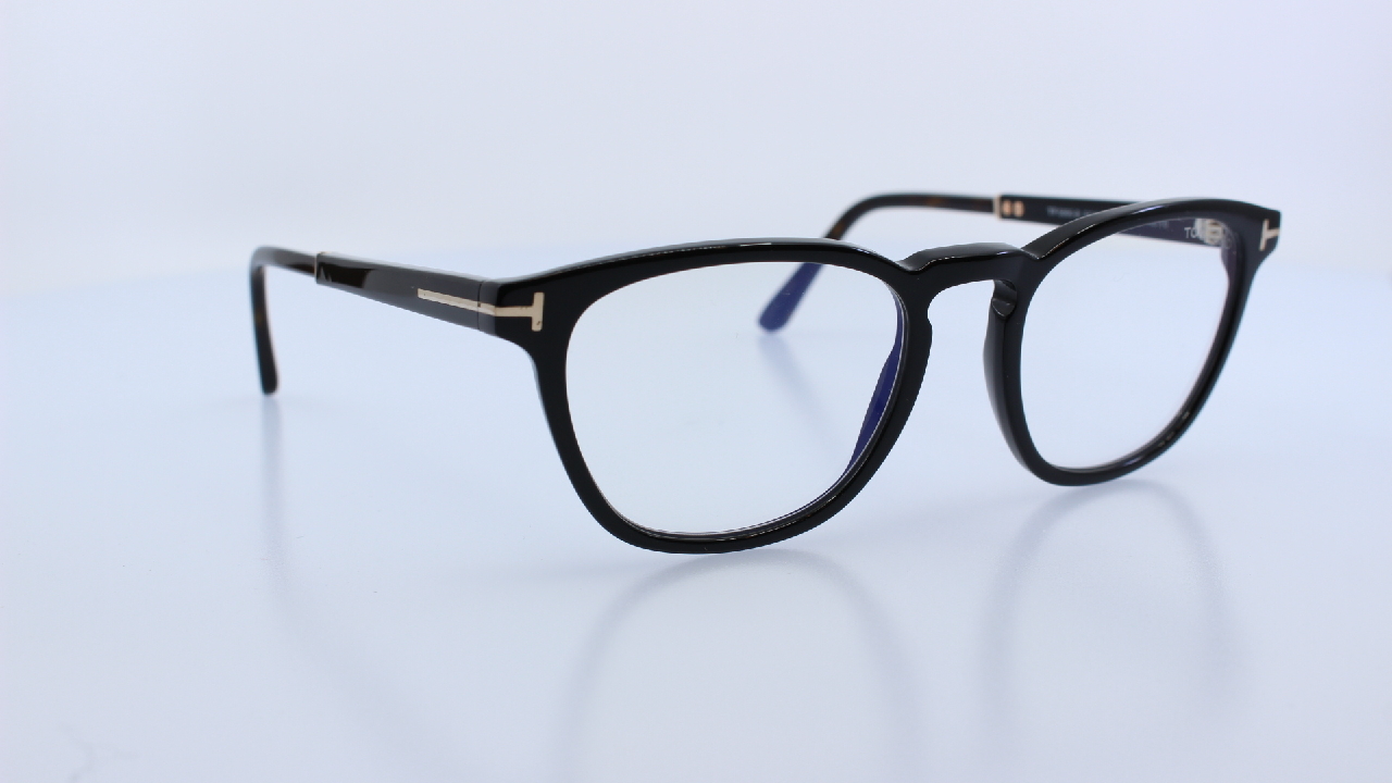 TOM FORD - FEKETE - TF5890-B