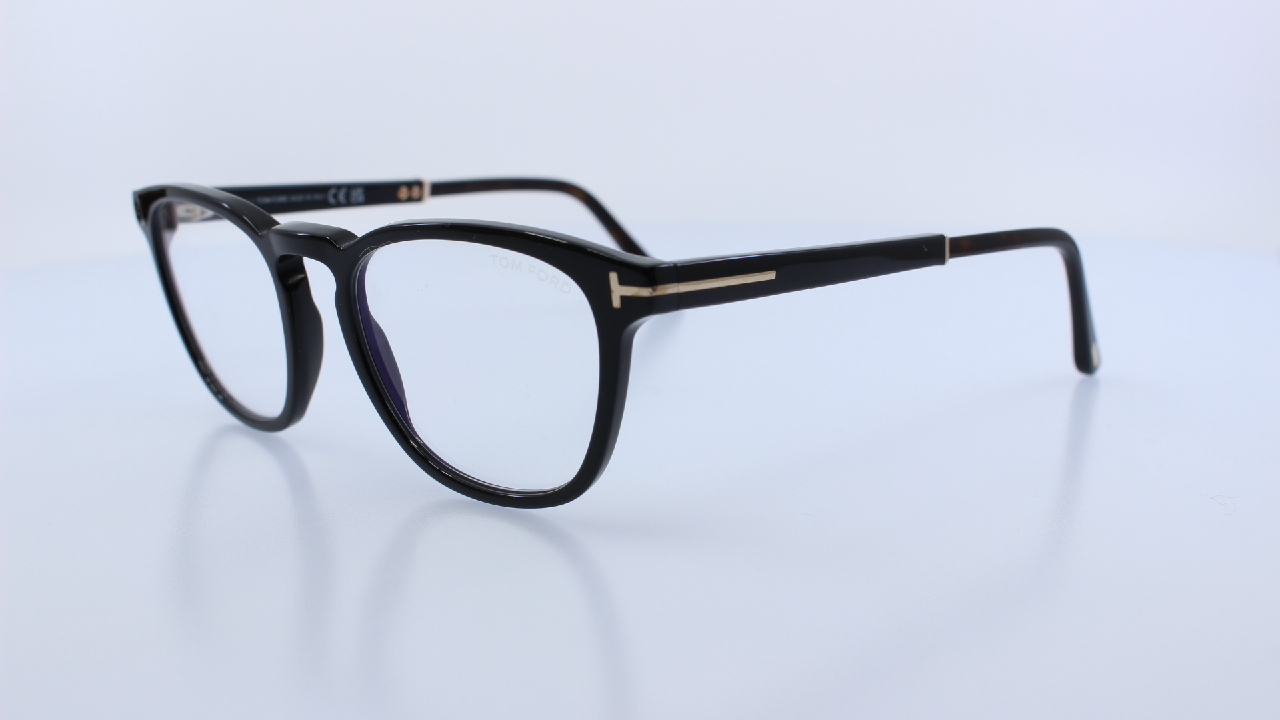 TOM FORD - FEKETE - TF5890-B