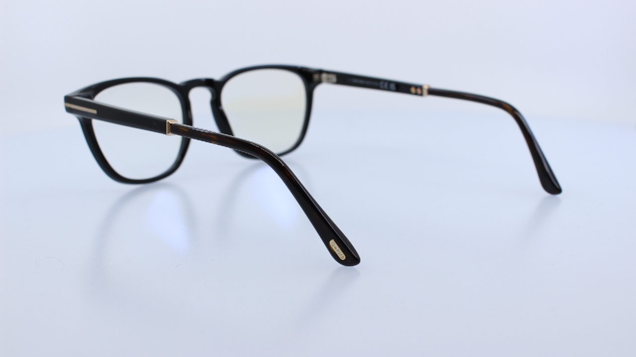 TOM FORD - FEKETE - TF5890-B