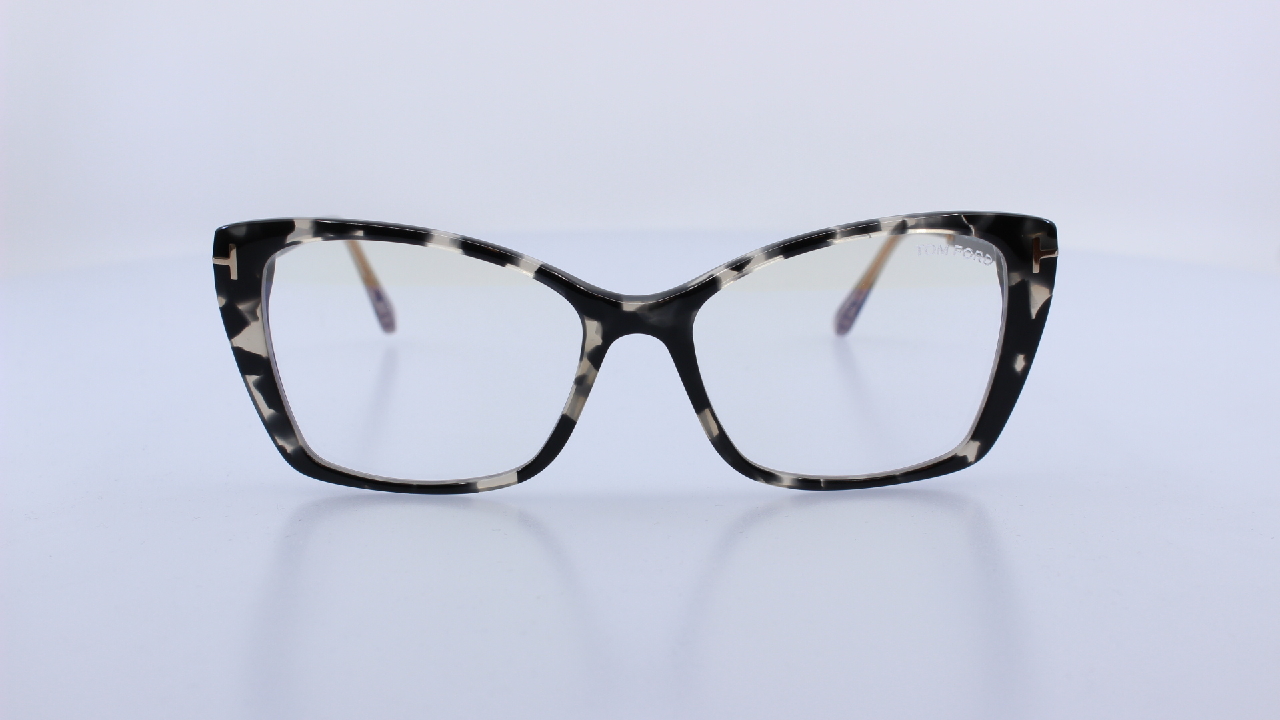 TOM FORD - FEKETE - 5893-B