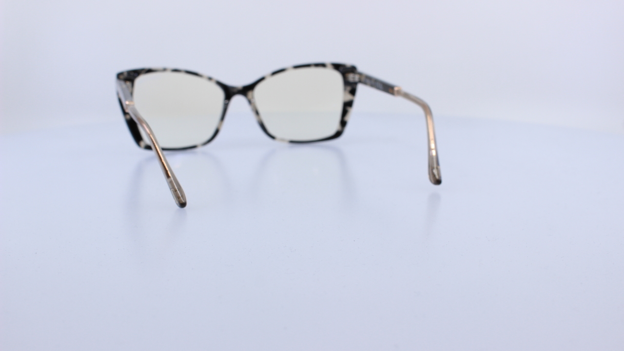 TOM FORD - FEKETE - 5893-B