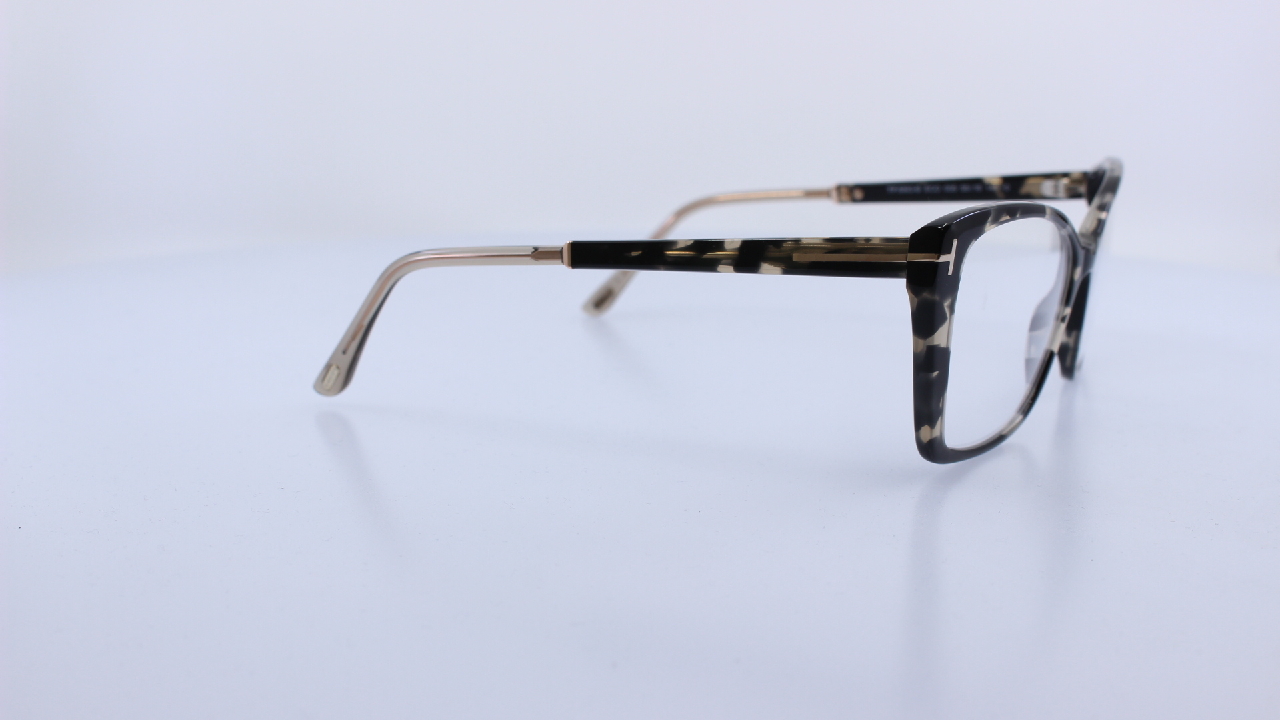 TOM FORD - FEKETE - 5893-B