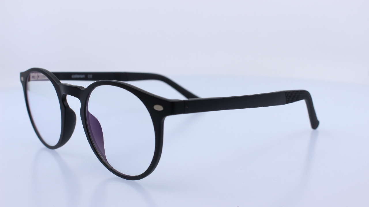 COLORON - FEKETE - LUCIUS