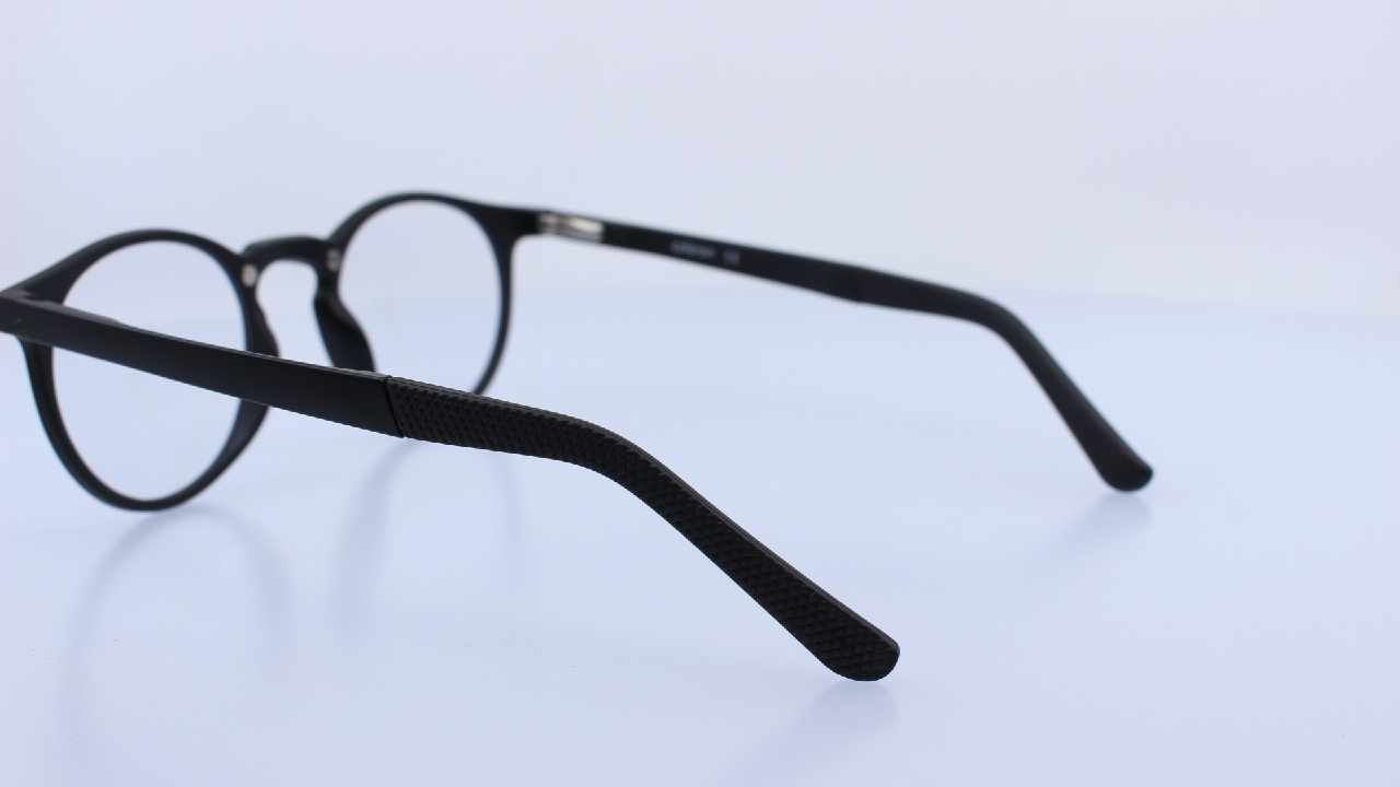 COLORON - FEKETE - LUCIUS