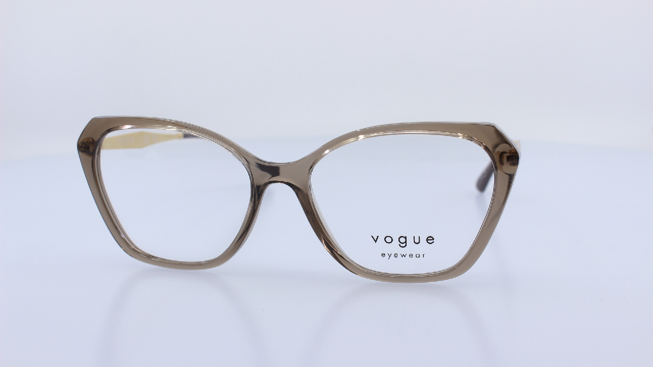 VOGUE - BARNA - VO5522