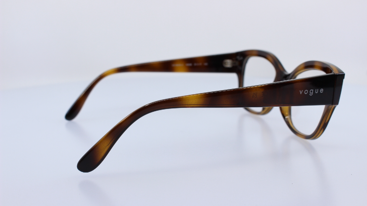 VOGUE - BARNA - VO5635-U