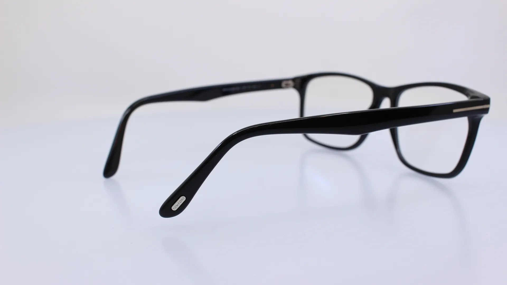TOMFORD - FEKETE - TF5752