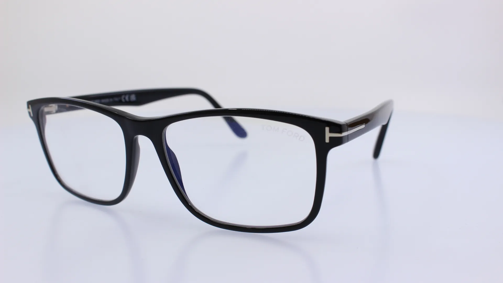 TOMFORD - FEKETE - TF5752