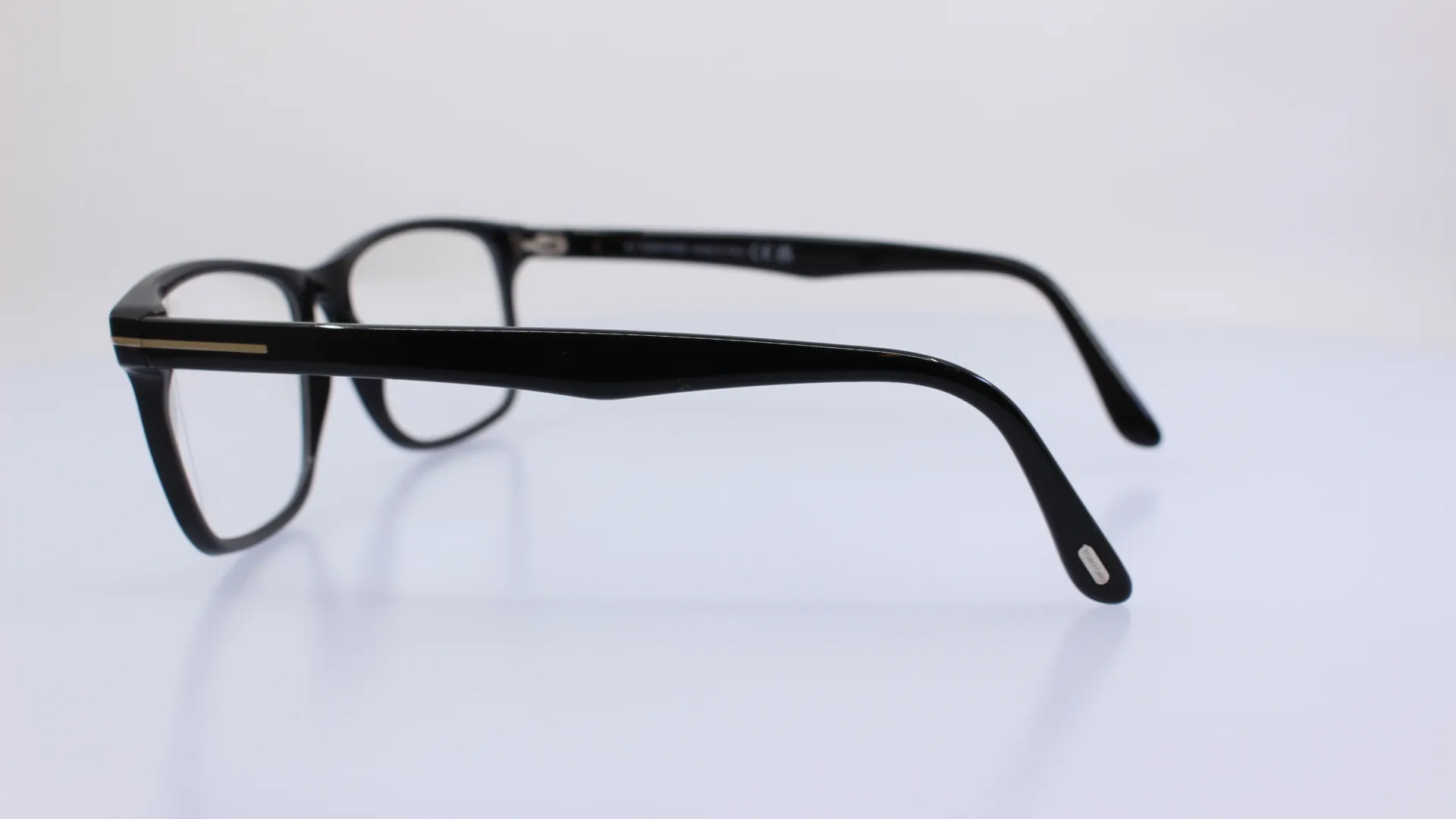 TOMFORD - FEKETE - TF5752