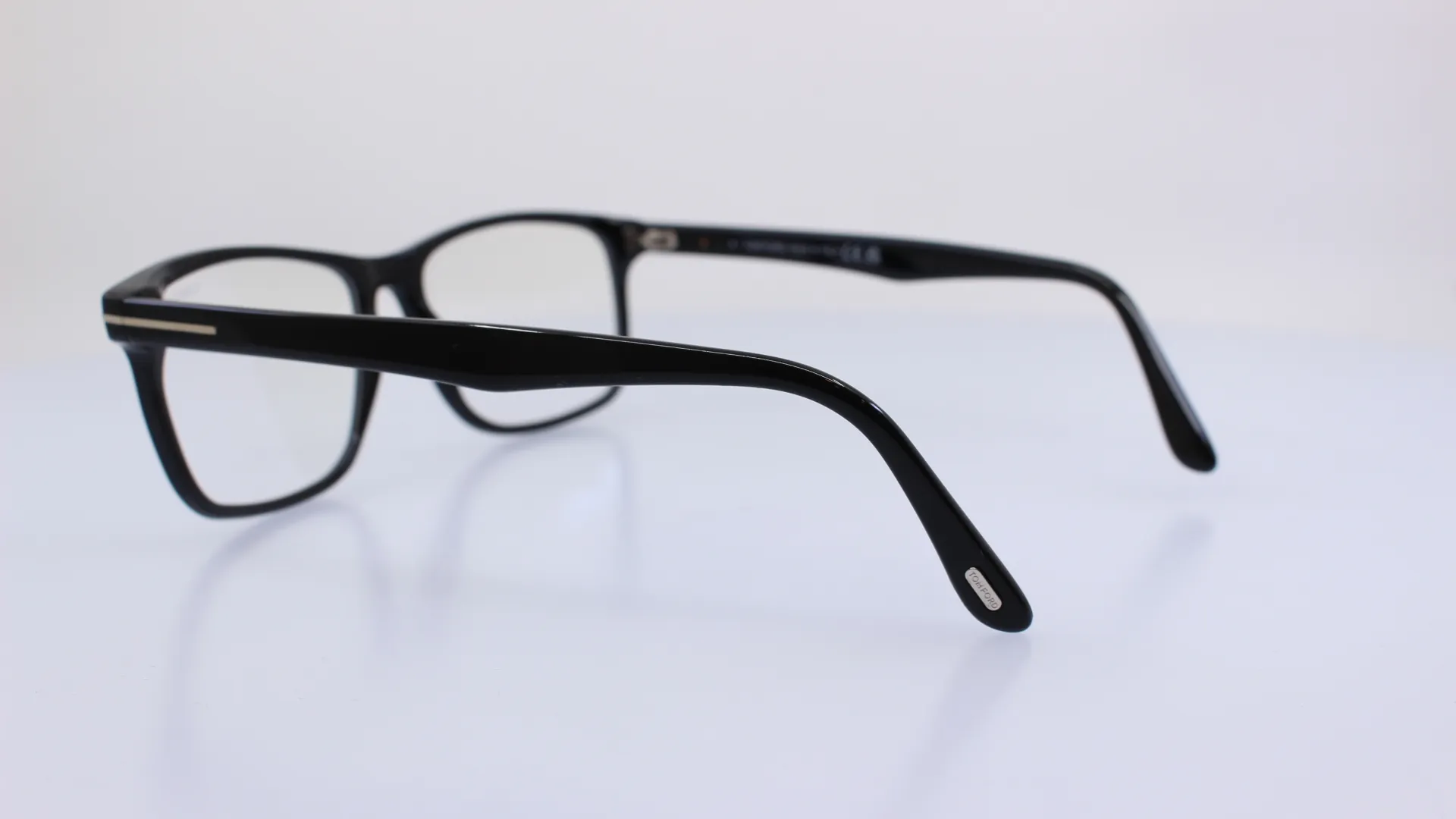 TOMFORD - FEKETE - TF5752