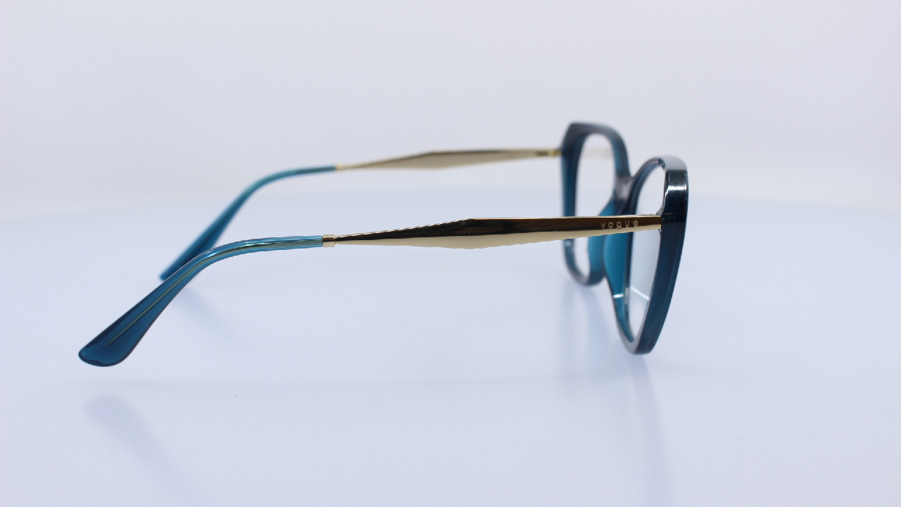 VOGUE - KÉK - VO5522