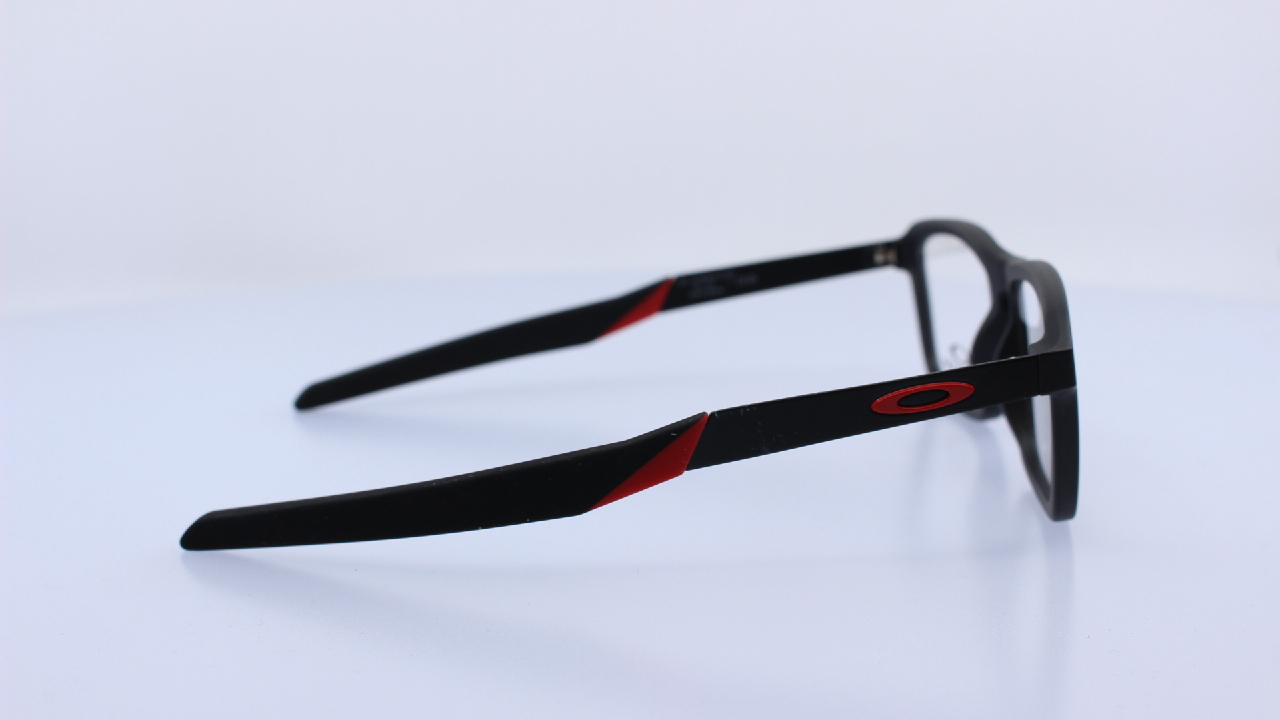 OAKLEY - FEKETE - OY8023