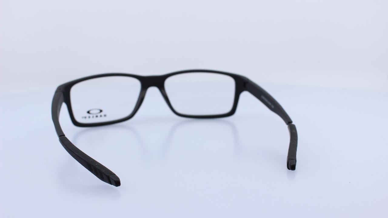 OAKLEY - FEKETE - OY8002