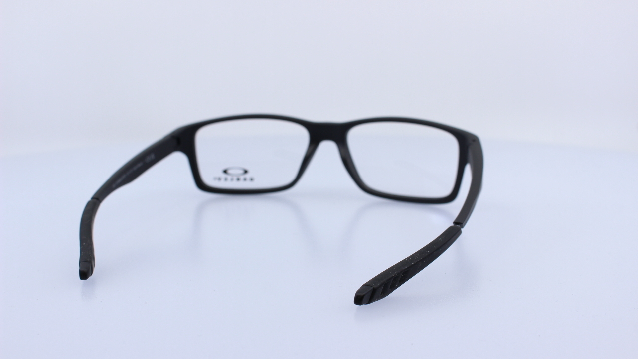 OAKLEY - FEKETE - OY8002