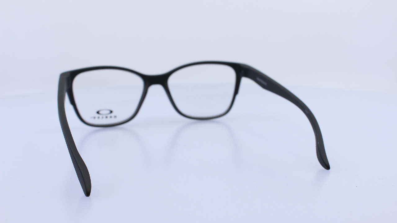 OAKLEY - FEKETE - OY8016