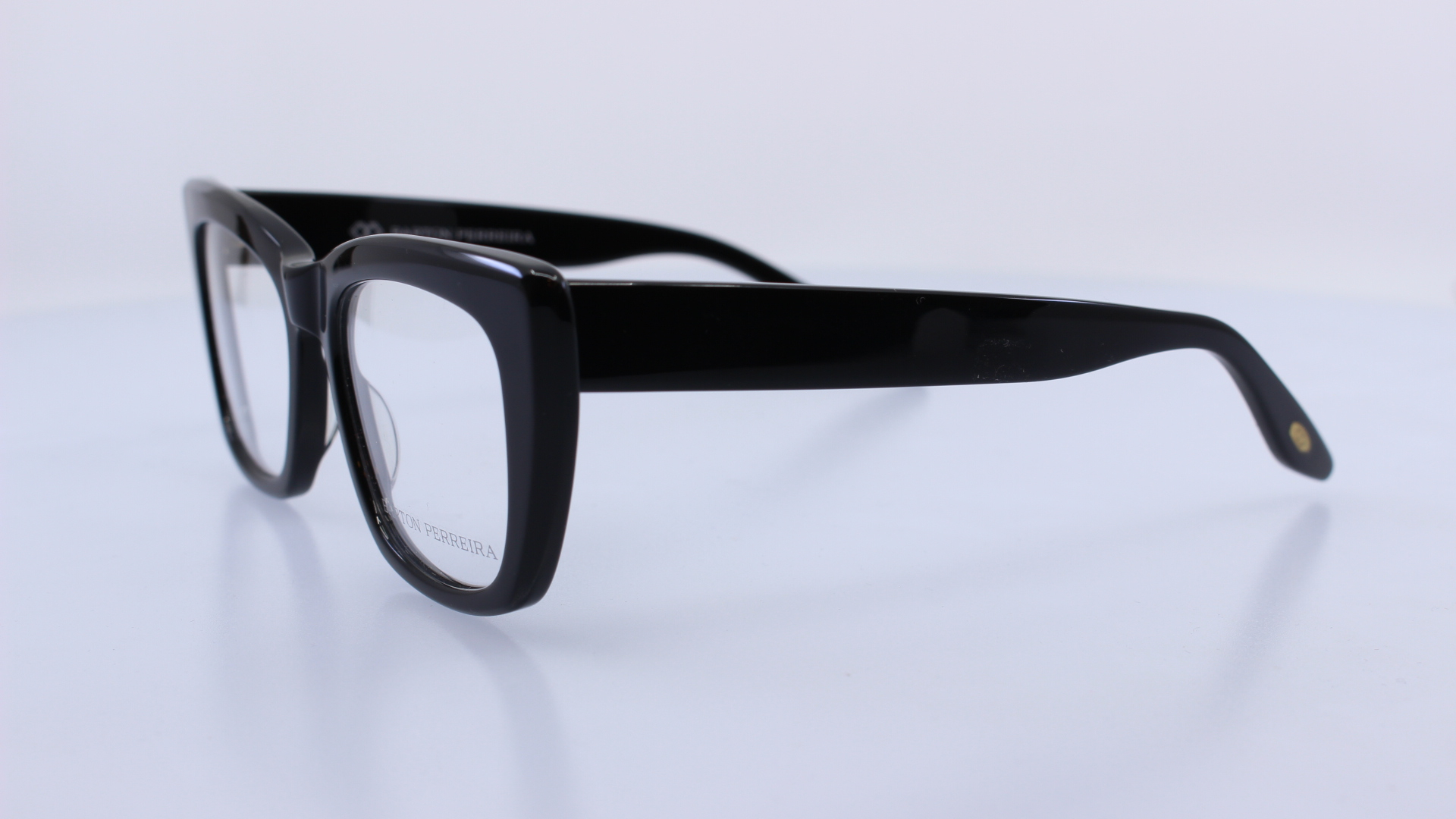 BARTON PERREIRA - FEKETE - LUCRETIA