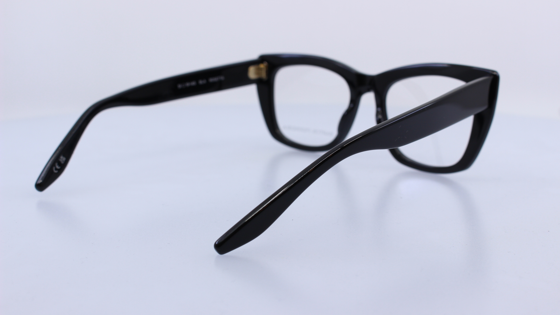 BARTON PERREIRA - FEKETE - LUCRETIA