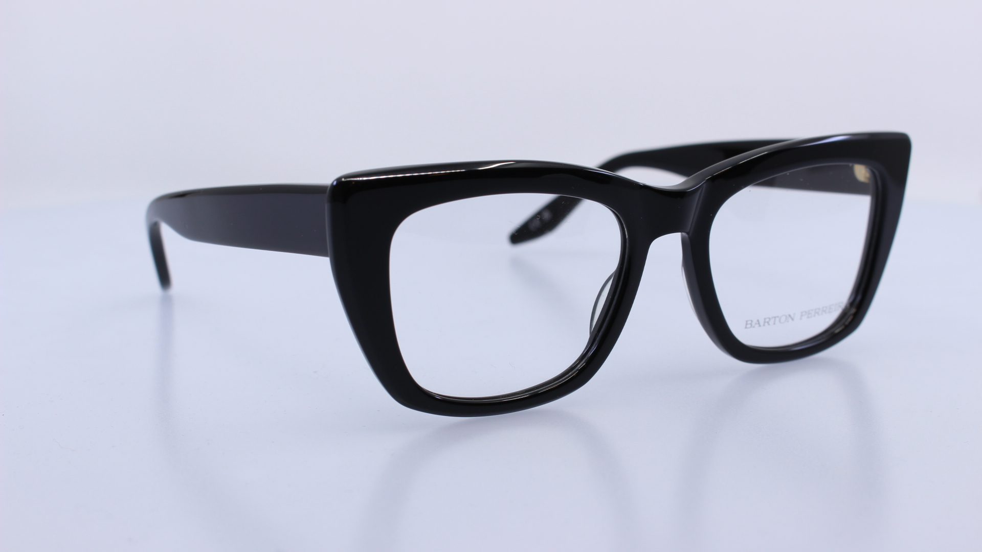 BARTON PERREIRA - FEKETE - LUCRETIA