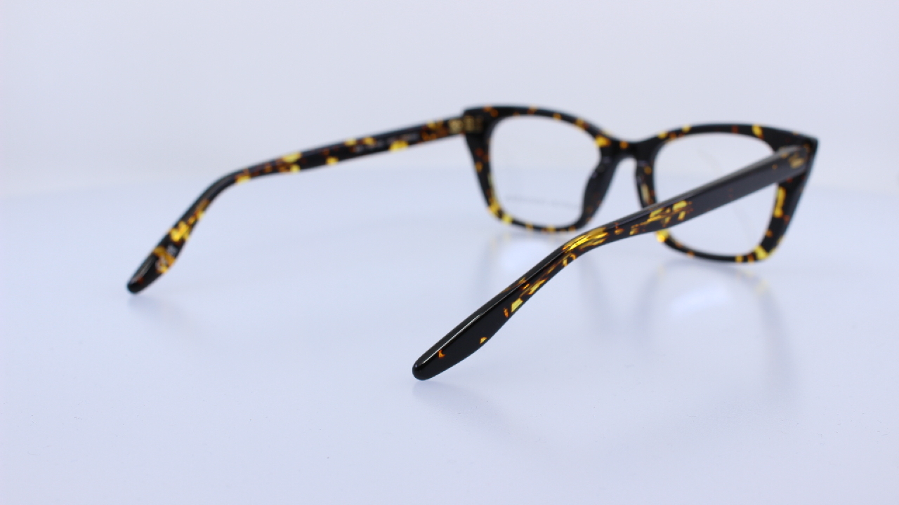 BARTON PERREIRA - SZÜRKE - LUCRETIA