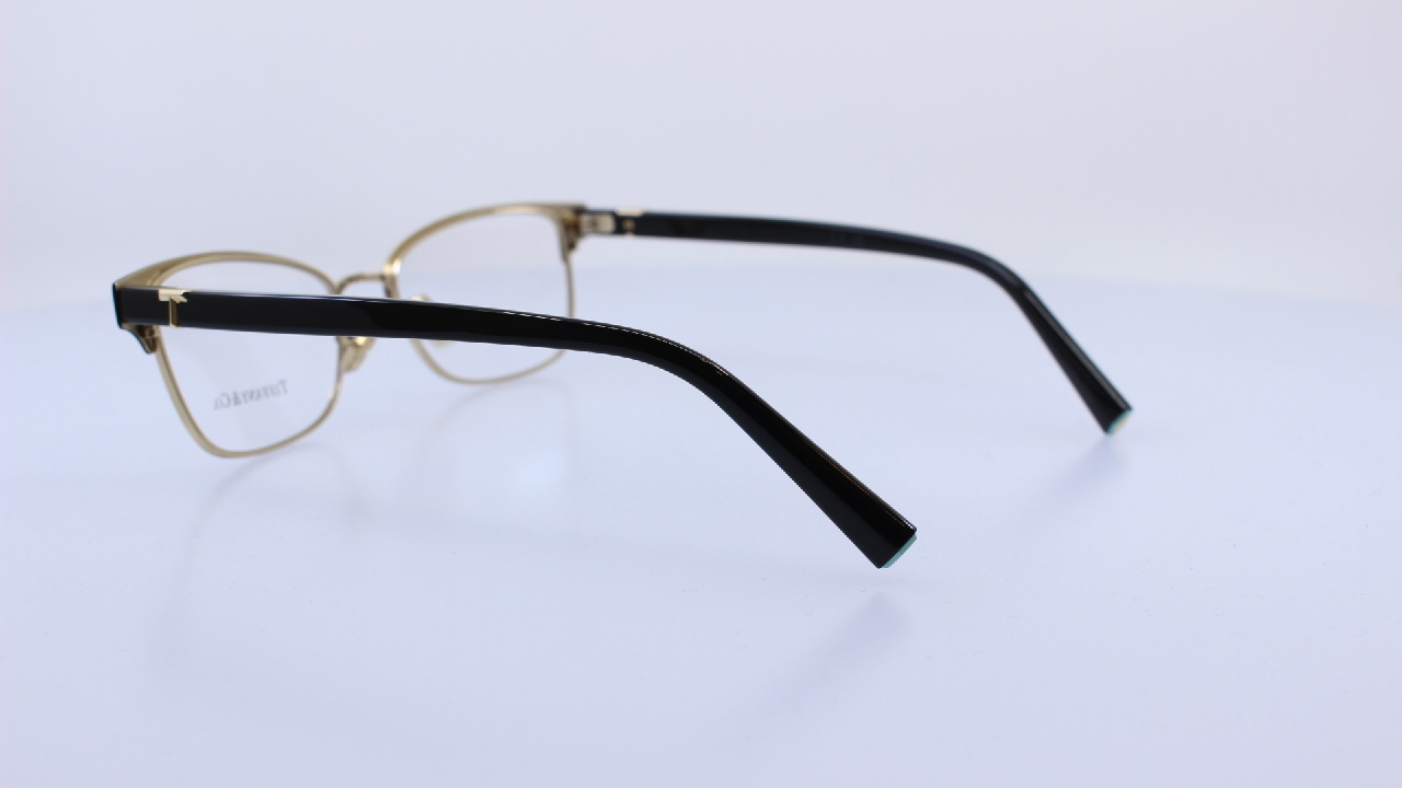 TIFFANY&CO - FEKETE - TF1168