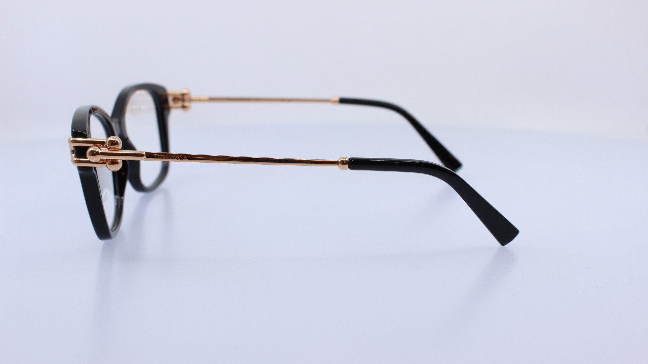 TIFFANY&CO - FEKETE - TF2266