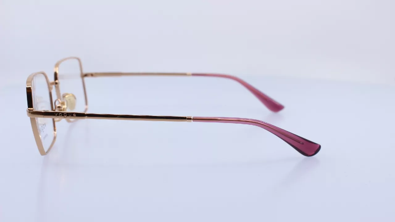 VOGUE - ARANY - VO4340