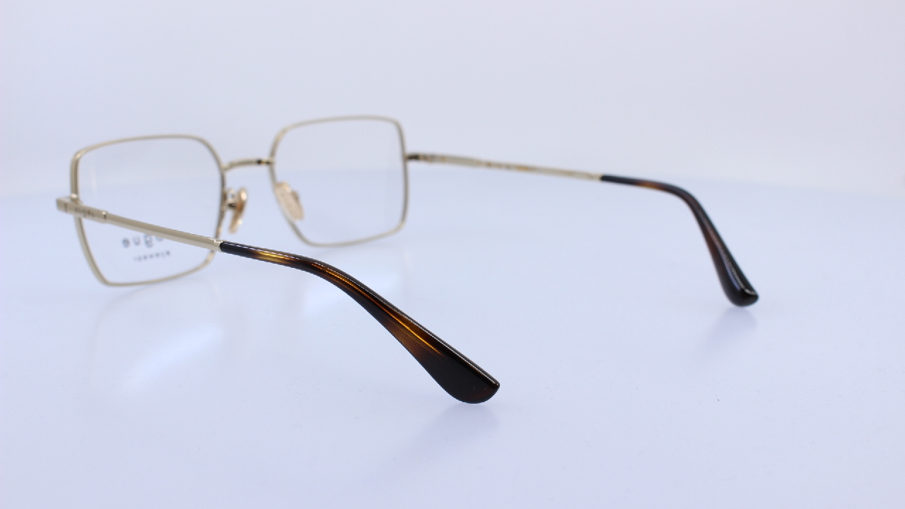 VOGUE - ARANY - VO4340