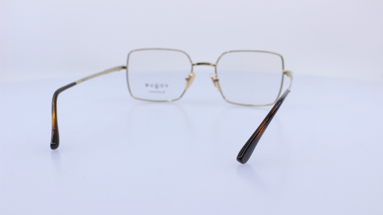 VOGUE - ARANY - VO4340