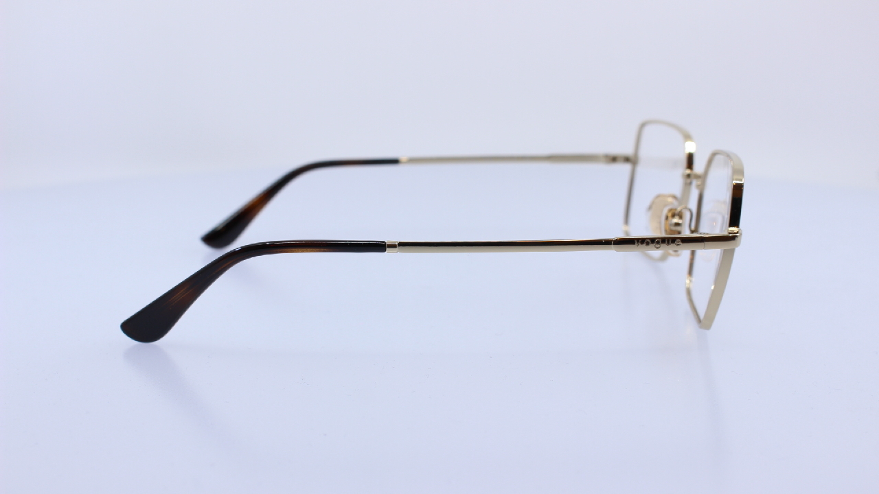 VOGUE - ARANY - VO4340