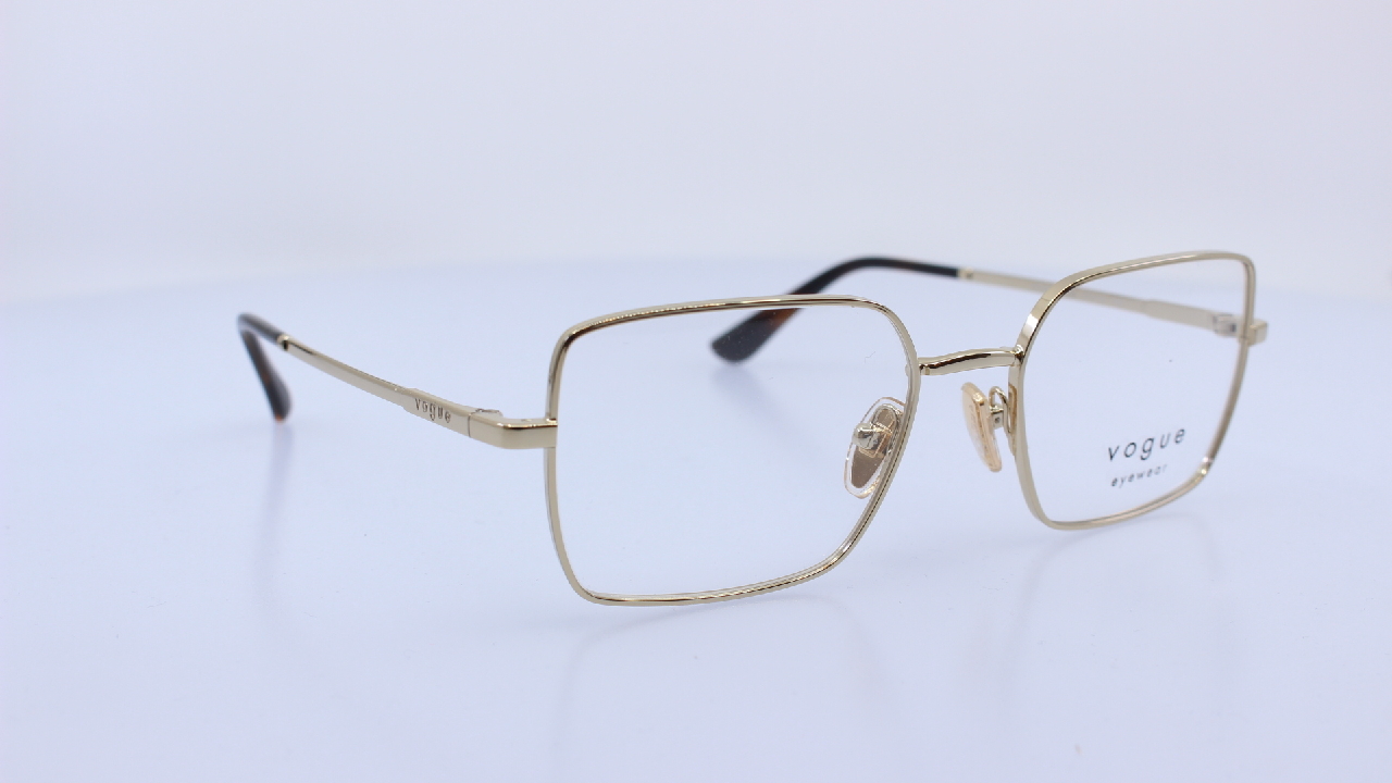 VOGUE - ARANY - VO4340