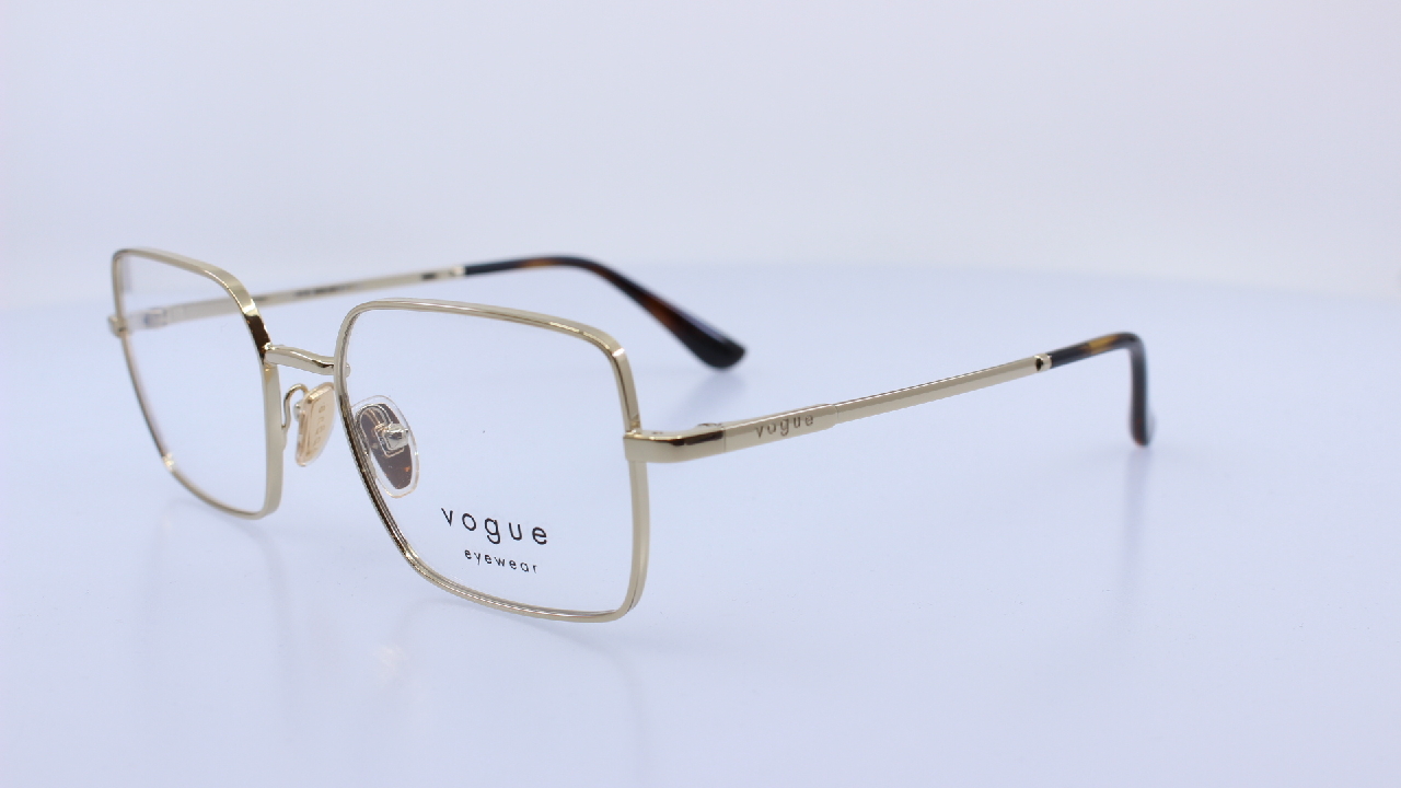 VOGUE - ARANY - VO4340