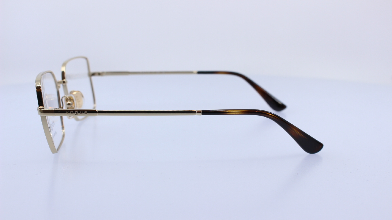 VOGUE - ARANY - VO4340