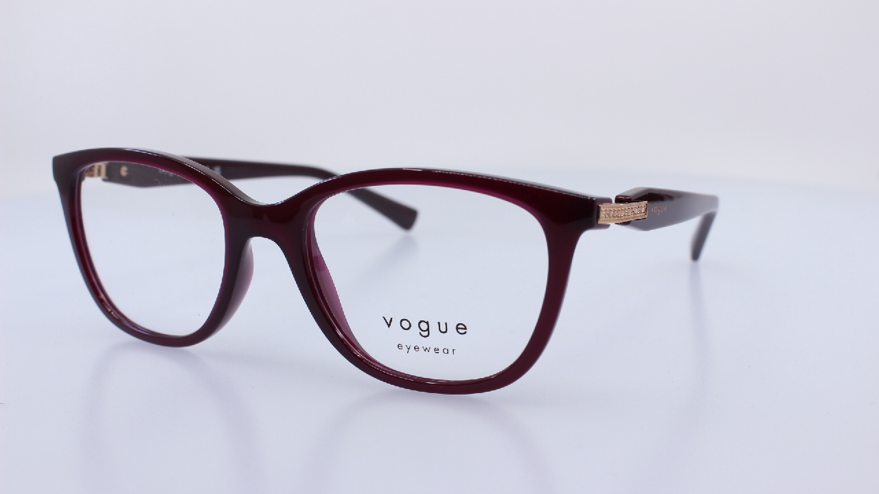 VOGUE - BORDÓ - VO5679B