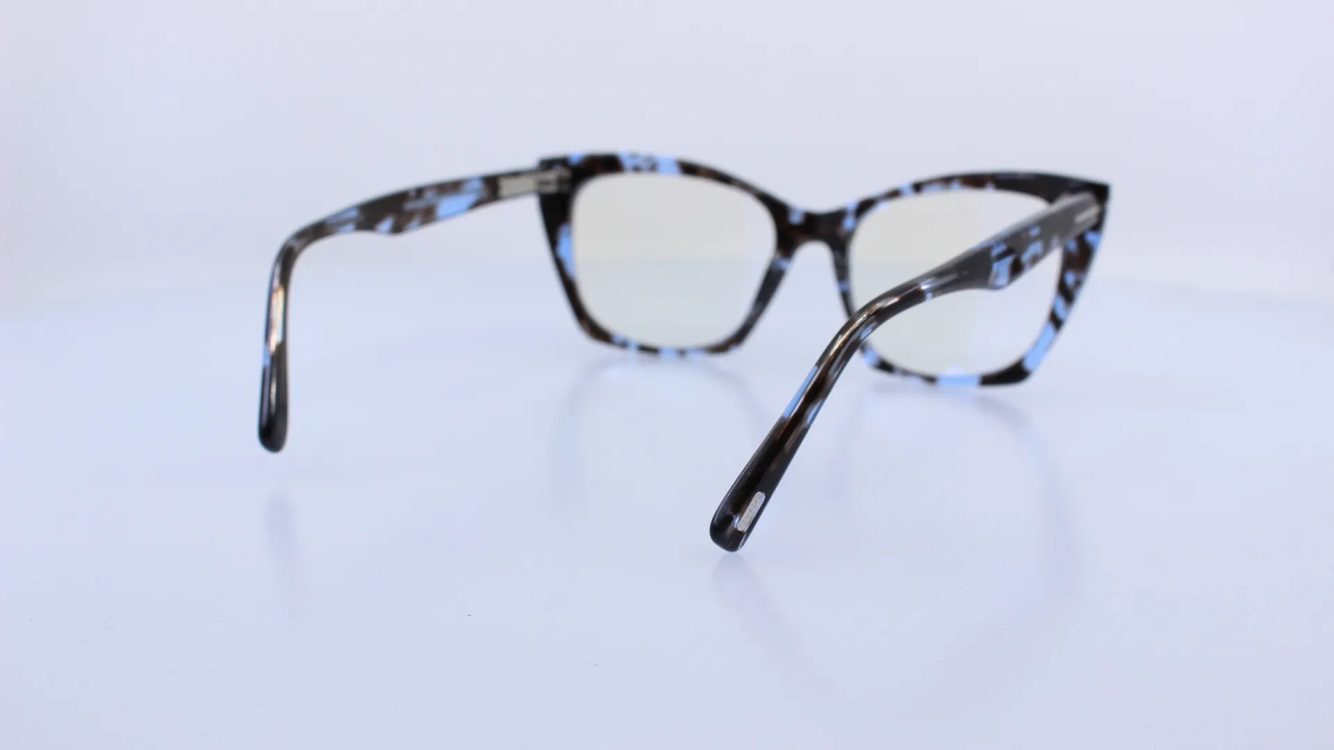 TOM FORD - KÉK - 5709-B