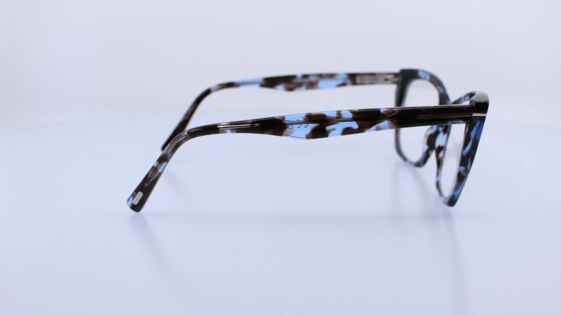 TOM FORD - KÉK - 5709-B