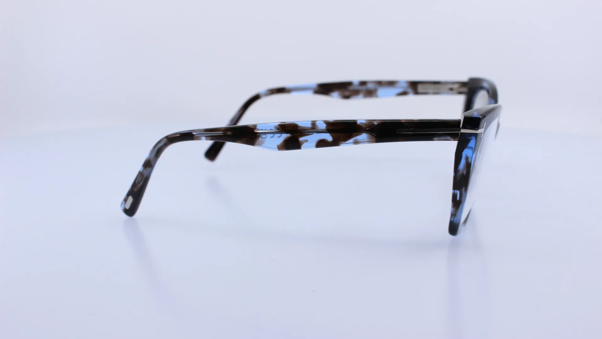 TOM FORD - KÉK - 5709-B