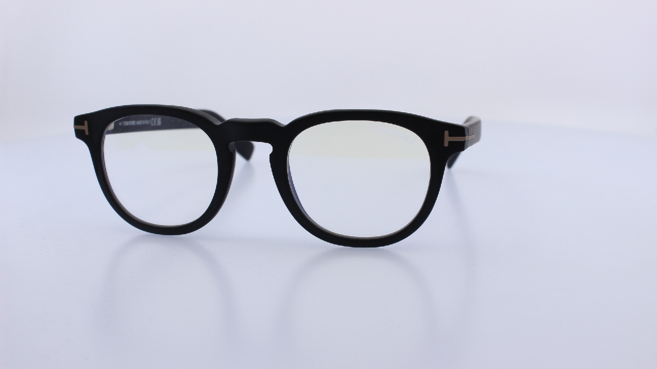 TOM FORD - FEKETE - 5629-B