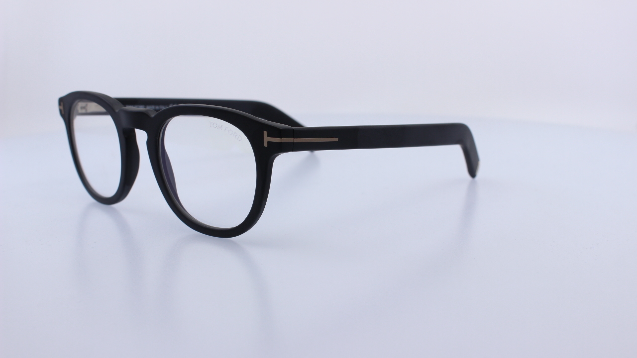 TOM FORD - FEKETE - 5629-B