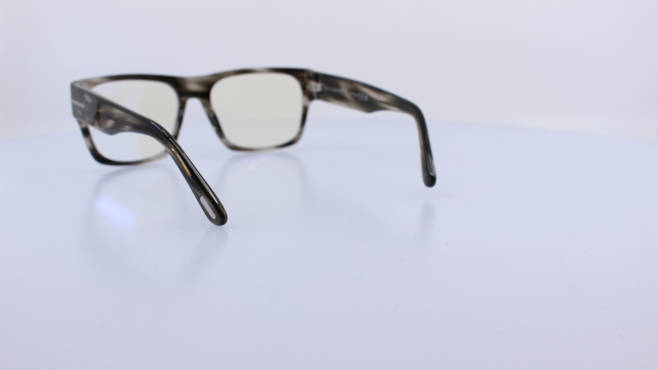 TOMFORD - SZÜRKE - TF6035-B