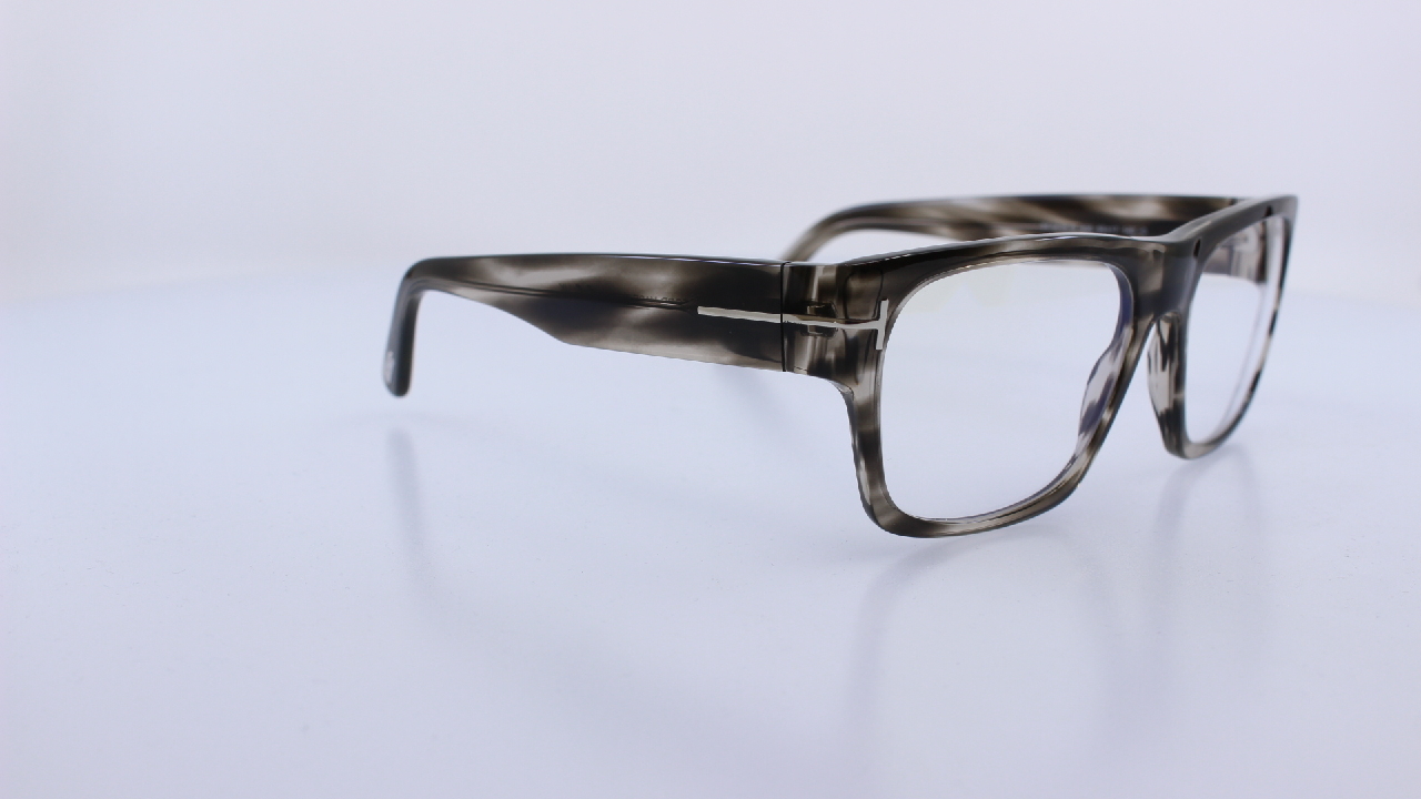 TOMFORD - SZÜRKE - TF6035-B