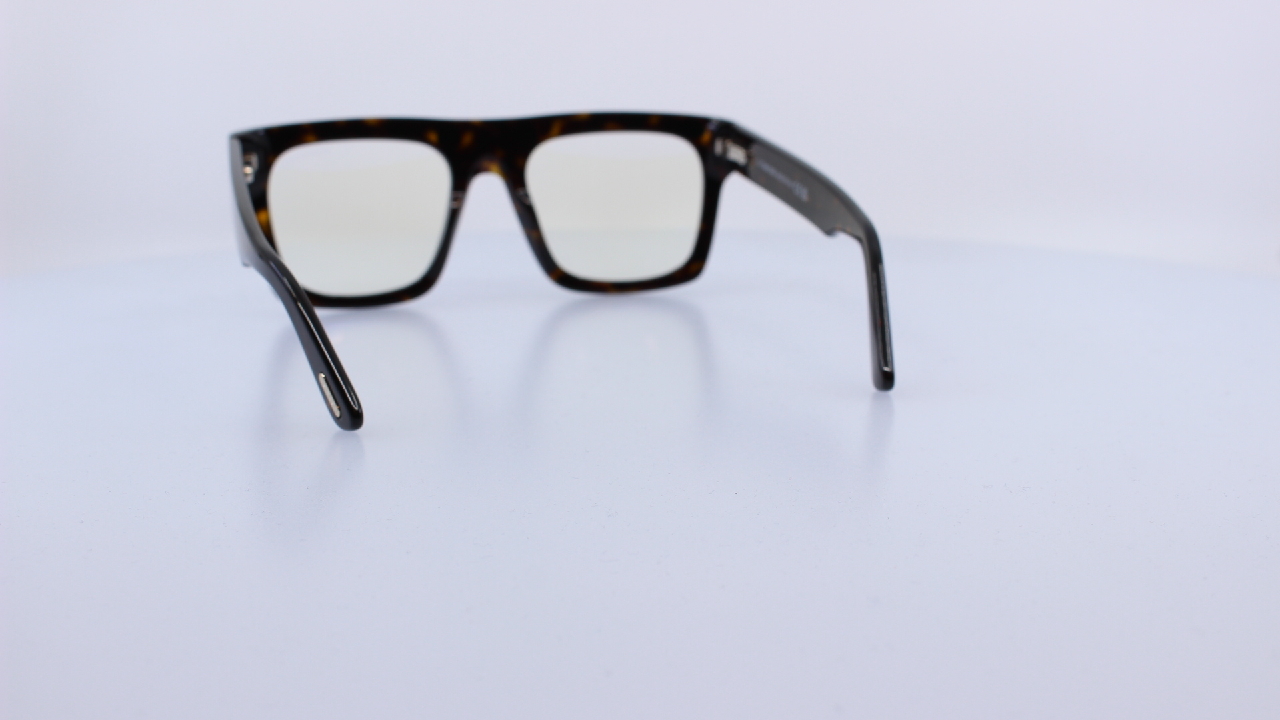 TOMFORD - FEKETE - 6068-B