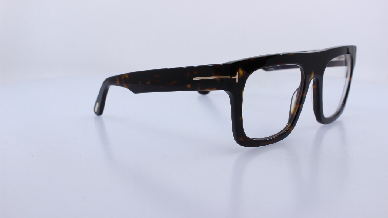 TOMFORD - FEKETE - 6068-B