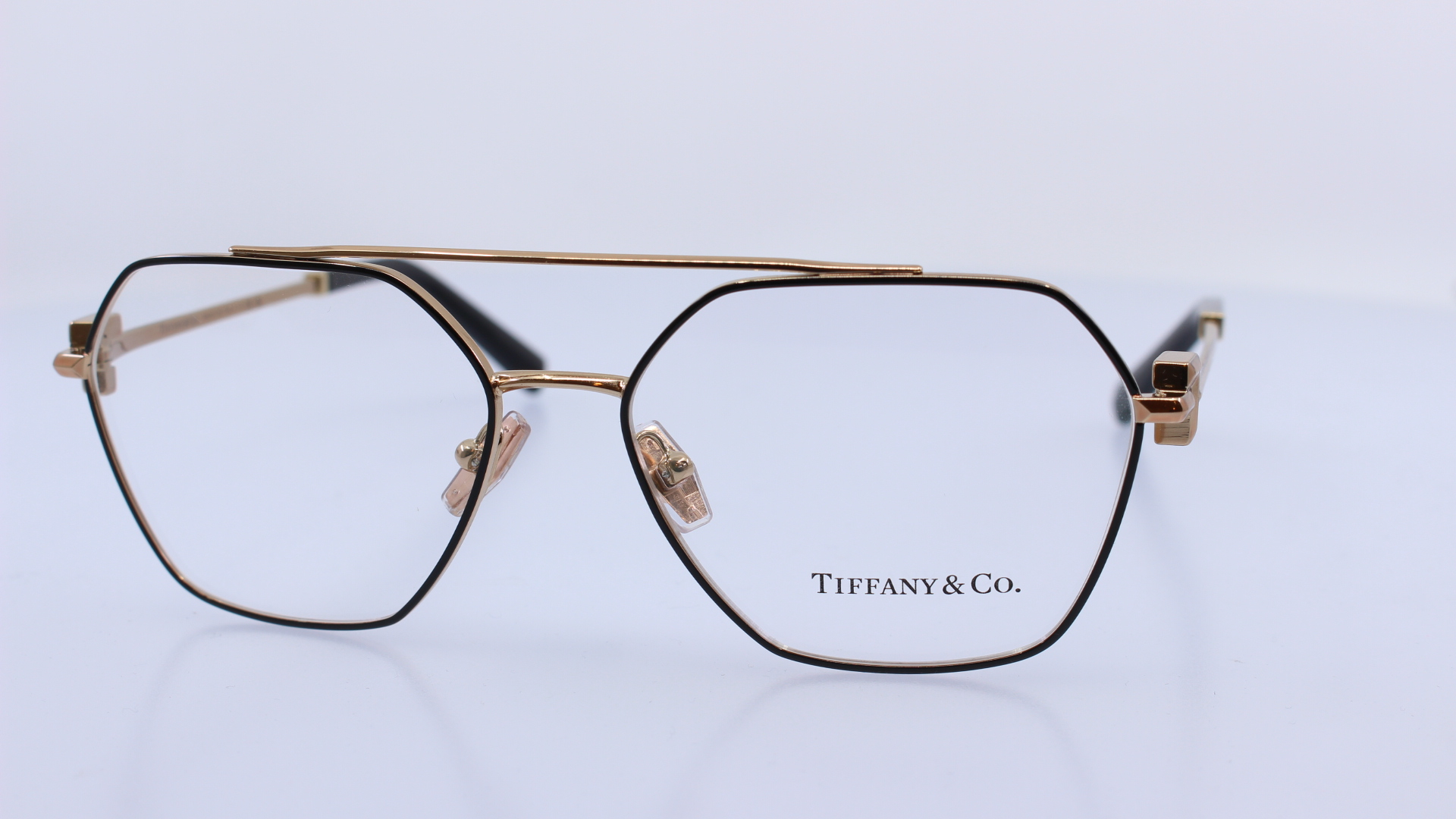 TIFFANY&CO - FEKETE - TF1169