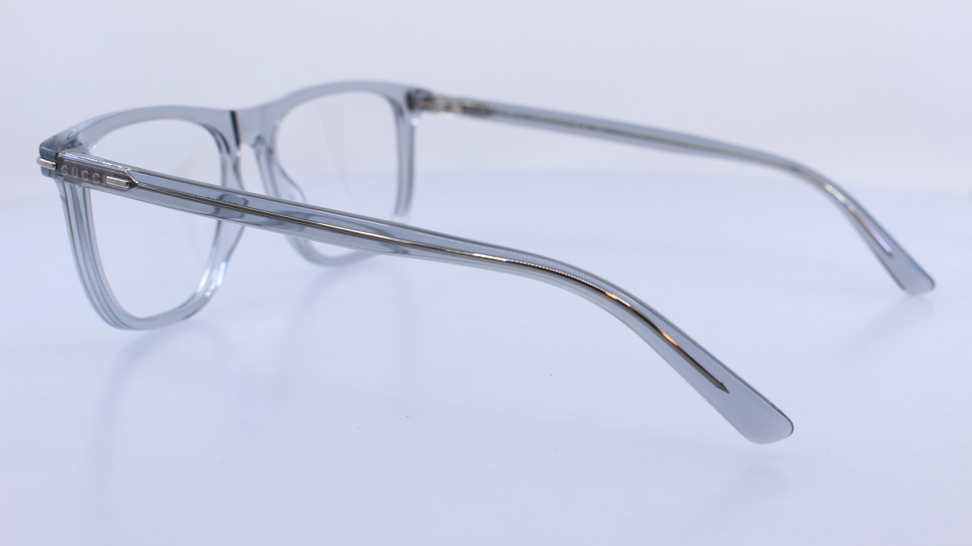 GUCCI - SZÜRKE - GG2130O