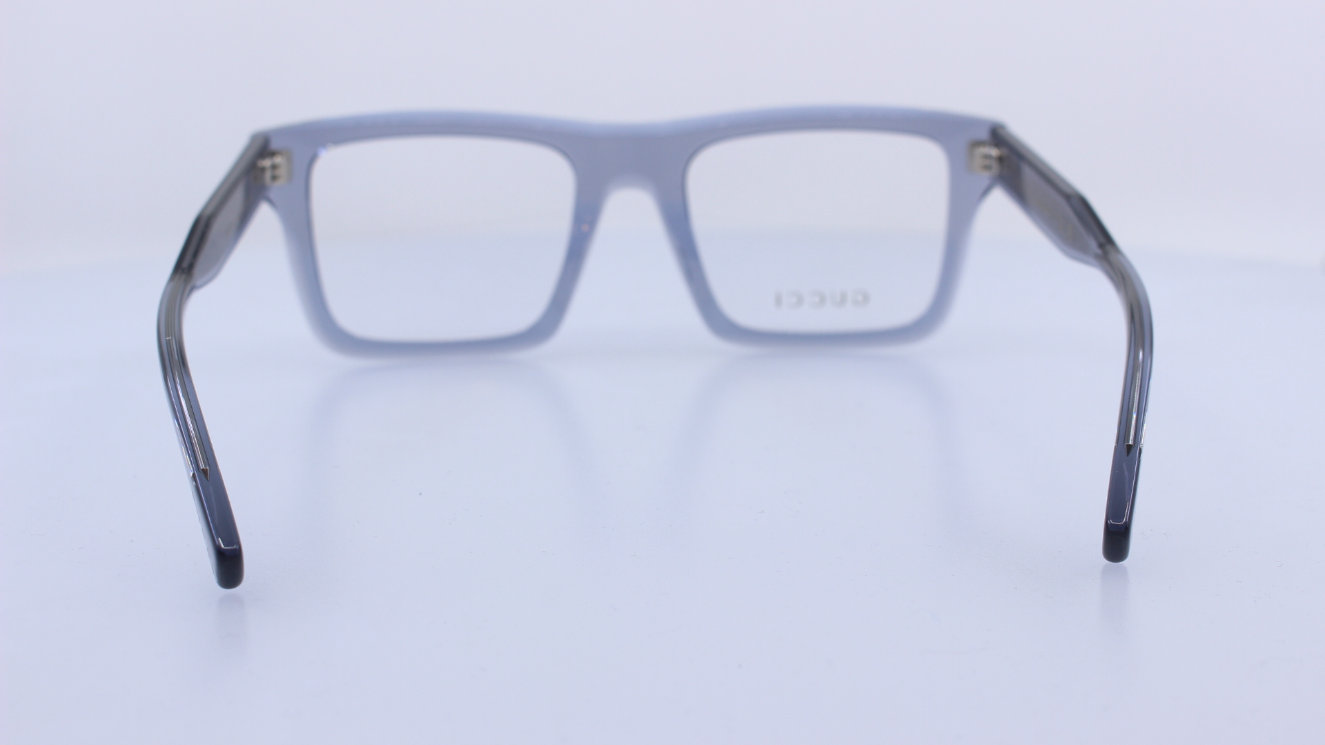 GUCCI - SZÜRKE - GG2070O