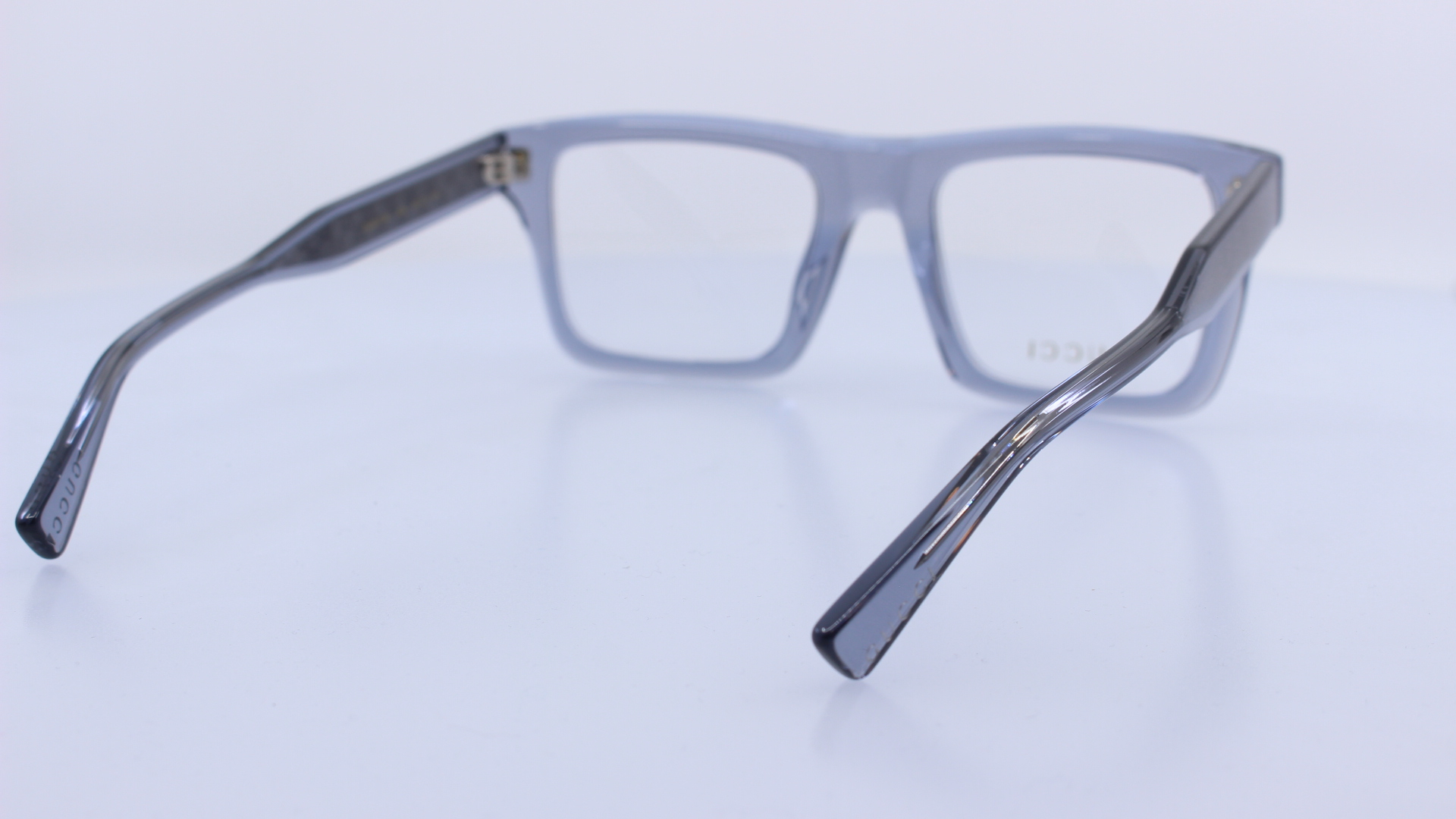 GUCCI - SZÜRKE - GG2070O