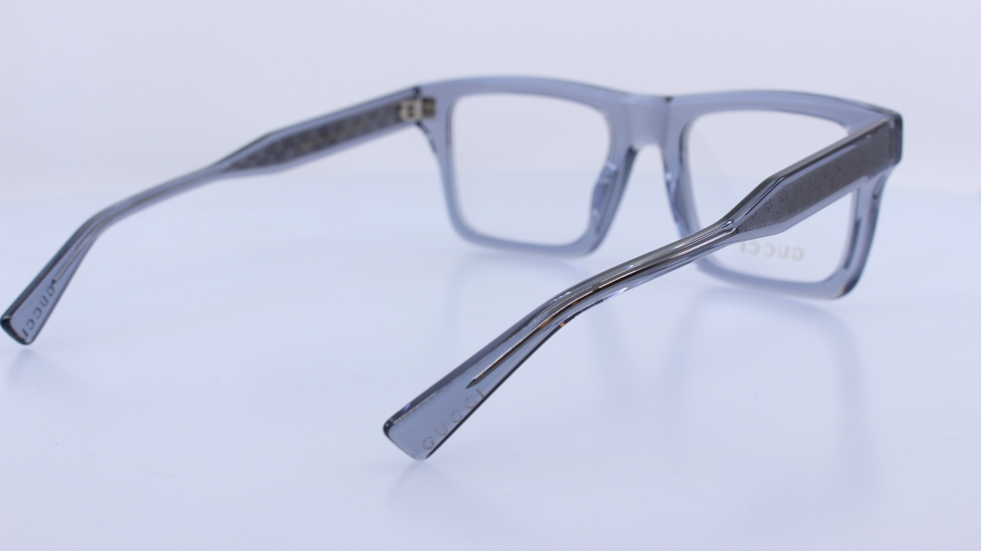 GUCCI - SZÜRKE - GG2070O